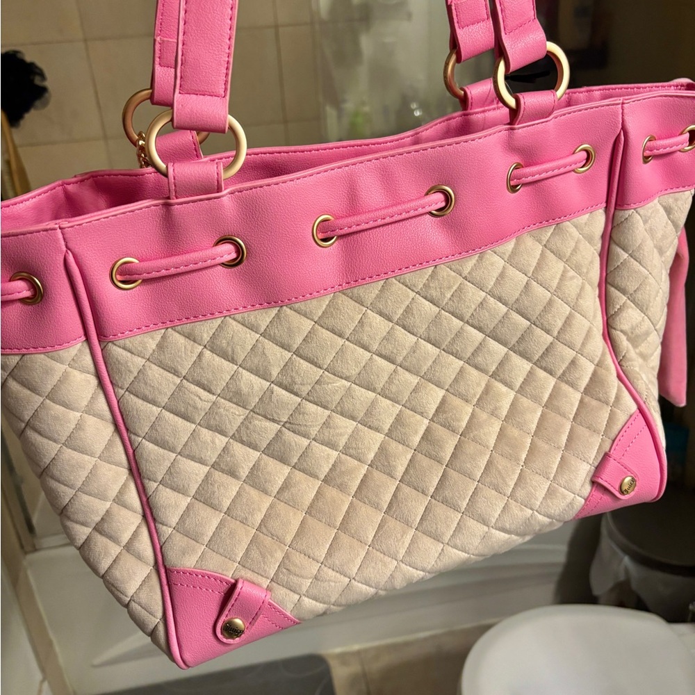 Juicy Couture Pink and Beige Quilted Daydreamer - Picture 2 of 4